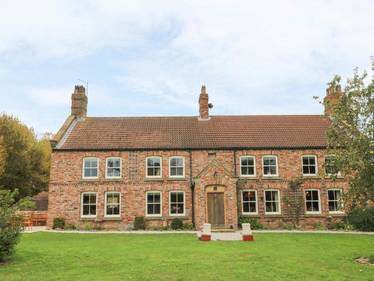 Copmanthorpe Hall Holiday home